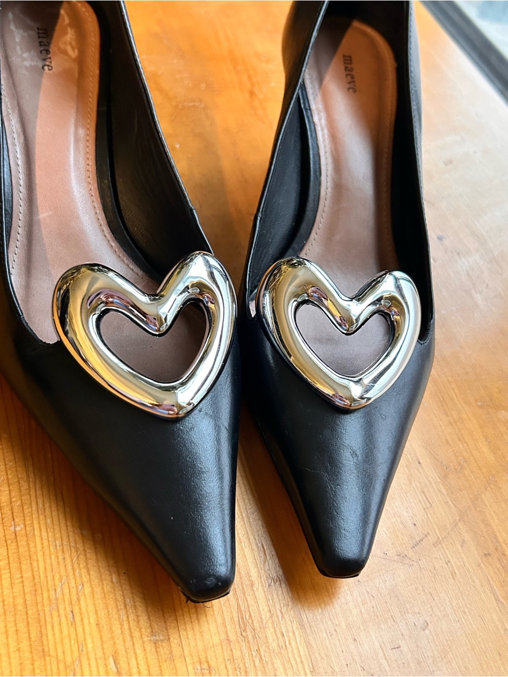 Anthropologie black leather pointed toe kitten heel with silver heart size 37